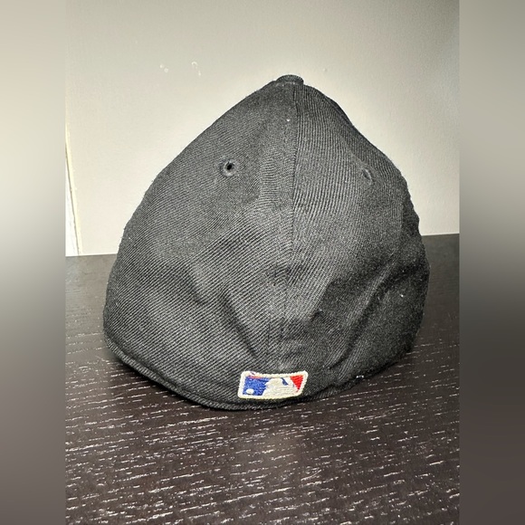 FEAR OF GOD - FITTED - HAT - SIZE 7 & 3/8 - BLACK, GREEN & WHITE - Picture 2 of 2